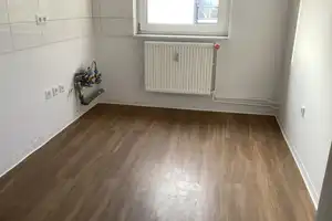 Hübsche 2,5-Zimmer-Wohnung mit Balkon – Bromberger Straße 78, 28237 Bremen – Vorschaubild 4