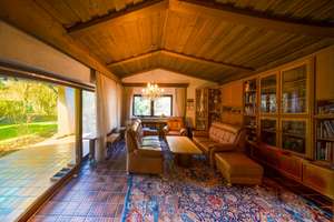 Rarität! Ein- bzw. Zweifamilienhaus in ruhiger Lage mit großem Garten und viel Potential! – Marienbader Straße 81, 93057 Konradsiedlung-Wutzlhofen, Regensburg – Vorschaubild 4