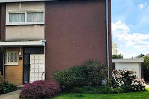 Charmante Doppelhaushälfte in bester Lage von Dortmund-Aplerbeck – Die vollständige Adresse der Immobilie erhältst du vom Anbieter., 44287 Aplerbeck (Ortsteil), Dortmund – Vorschaubild 2