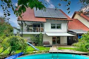 Familienglück mit Gartenparadies-hochwertig saniert-mit Liebe gepflegt-Willkommen in Fischach – Die vollständige Adresse der Immobilie erhältst du vom Anbieter., 86850 Fischach – Vorschaubild 1