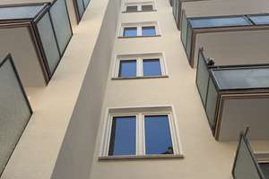 Lichtdurchflutete 2,5-Zimmer-Wohnung mit 2 Balkonen am Hölderlinplatz – Kornbergstr 50, 70176 Hölderlinplatz, Stuttgart – Vorschaubild 17