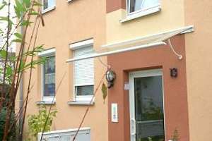 Schöner Wohnen in dieser 3-Zimmer-Wohnung in Stadtlage ohne Balkon/Einbauküche