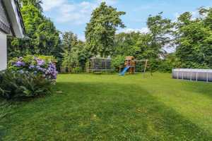 Freistehendes Einfamilienhaus in beliebter Lage von Meerbusch – Neuss (Rhein-Kreis) – Vorschaubild 2