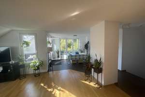 Für Investoren oder zur Eigennutzung: Großzügige Wohnung in Stuttgart-Möhringen