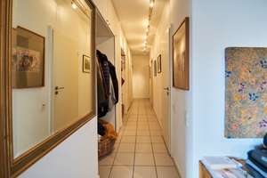 Großzügig & vielseitig: 174 m² mit separatem Appartement!
 – Die vollständige Adresse der Immobilie erhältst du vom Anbieter., 53177 Schweinheim, Bonn – Vorschaubild 6