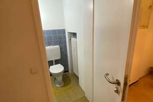 Elegante Wohnung, Stellplatz/Garage möglich. – Untere Lichtenplatzer Straße 10-10a, 42289 Heckinghausen, Wuppertal – Vorschaubild 3