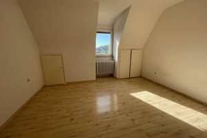 Einzigartige Gelegenheit! Pfarrhaus mit großem Grundstück und Gemeindehaus – Die vollständige Adresse der Immobilie erhältst du vom Anbieter., 70565 Rohr, Stuttgart – Vorschaubild 10