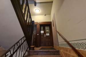 Vermietete Zwei-Zimmer-Wohnung im charmanten Altbau in Leipzig-Gohlis-Mitte – Die vollständige Adresse der Immobilie erhältst du vom Anbieter., 4157 Gohlis-Mitte, Leipzig – Vorschaubild 2