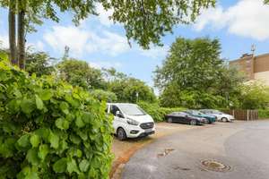 Wettbergen Terrassenhaus: attraktive 3-Zimmerwohnung im 3.OG mit Garage und Stellplatz – Die vollständige Adresse der Immobilie erhältst du vom Anbieter., 30457 Wettbergen, Hannover – Vorschaubild 20