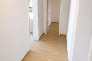 Gemütliche Wohnung mit Balkon und Aufzug – Tauchaer Straße 81, 4349 Thekla, Leipzig – Vorschaubild 4