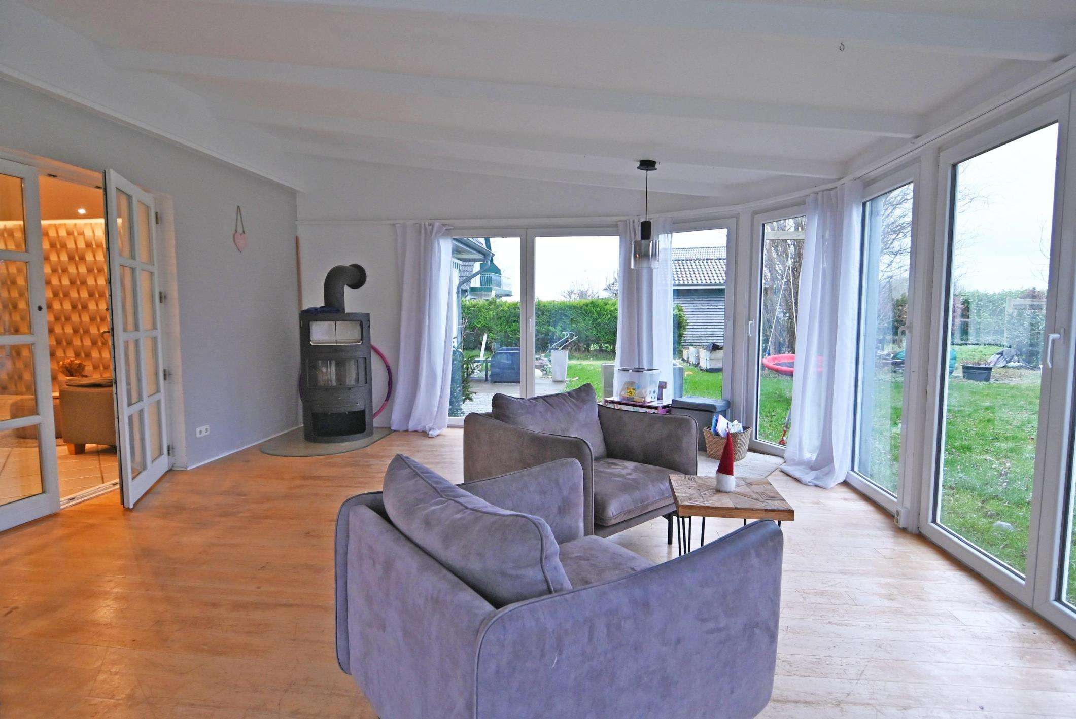 Immobilie in Wendtorf - Modernes Haus in Wendtorf, Wohnfläche ca 350 m², aktuell 3 Wohnungen, aber auch zusammen nutzbar - Bild 15