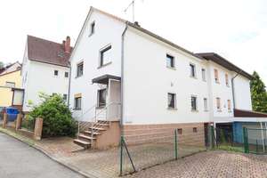 Wohnvielfalt in Meckesheim: Dreifamilienhaus mit Anbau, Garten und Garagen – Die vollständige Adresse der Immobilie erhältst du vom Anbieter., 74909 Meckesheim – Vorschaubild 2
