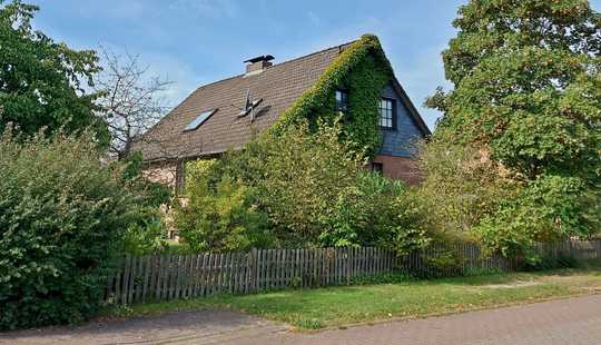 Bild von Gepflegtes Einfamilienhaus mit Wohnkeller und Carport in Wesendorf! Meine Immobilie = mein Makler!