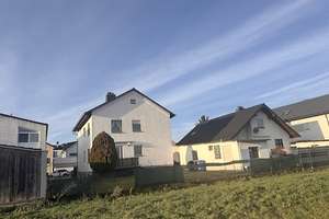 Überzeugend bodenständig und perfekt durchdacht! 2-FH in begehrter Ortsrandlage von Nauheim – Die vollständige Adresse der Immobilie erhältst du vom Anbieter., 64569 Nauheim – Vorschaubild 2