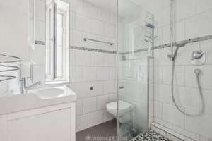 Attraktive 3-Zimmer-Wohnung in Stuttgart-Bad Cannstatt – verglaste Loggia, Einbauküche & Fernwärme – 70376 Neckarvorstadt, Stuttgart – Vorschaubild 6
