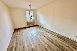 Helle & gepflegte 4 ZKB in Wiesbaden (City-Nähe) - WG geeignet! – Moritzstasse  60, 65189 Mitte, Wiesbaden – Vorschaubild 2