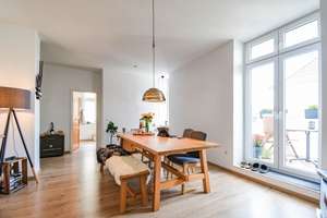 Helle Drei-Zimmerwohnung mit Balkon im 1. OG. Solingen Mitte. – Die vollständige Adresse der Immobilie erhältst du vom Anbieter., 42651 Solingen-Mitte, Solingen – Vorschaubild 5