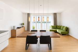 Gemütliche, voll möblierte Zwei-Zimmer-Wohnung mit hochwertigen Möbeln im Europaviertel – Europa Allee 140, 60486 Gallus, Frankfurt am Main – Vorschaubild 4