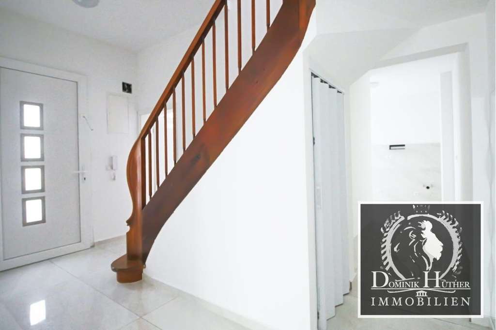 Immobilie in Dannstadt-Schauernheim - Maisonette-Wohnung mit eigenem Hauseingang und Reihenhauscharakter in Dannstadt - Bild 3