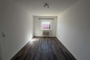 Charmante 3-Zimmer-Erdgeschosswohnung mit Terrasse in Hamburg-Rahlstedt – Treptower Straße 74C, 22147 Rahlstedt, Hamburg – Vorschaubild 6