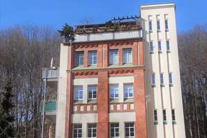Direkt am Stadtpark-Wunderschöne 3-Raum-Wohnung mit großem Sonnenbalkon in gepflegter Wohnanlage – Beckerstraße 28b, 9120 Kapellenberg, Chemnitz – Vorschaubild 2