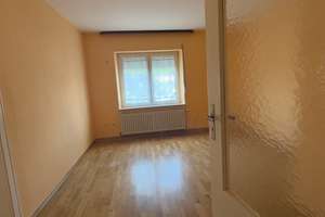 Gepflegte 3-Zimmer-Hochparterre-Wohnung mit Garage in Augsburg – Die vollständige Adresse der Immobilie erhältst du vom Anbieter., 86159 Hochfeld, Augsburg – Vorschaubild 8