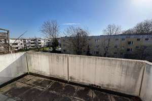 Preiswert: solides Appartement mit Stellplatz & Balkon am Grünzug – Die vollständige Adresse der Immobilie erhältst du vom Anbieter., 33605 Stieghorst, Bielefeld – Vorschaubild 4