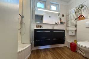 Reihenmittelhaus – 5 Zimmer, provisionsfrei & bezugsfrei  in Köln-Rodenkirchen – Die vollständige Adresse der Immobilie erhältst du vom Anbieter., 50996 Rodenkirchen (Ortsteil), Köln – Vorschaubild 6