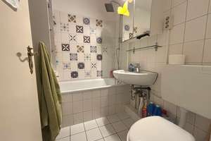 Charmante 3-Zimmer-Wohnung mit Balkon – Solide Kapitalanlage oder komfortables Zuhause – Die vollständige Adresse der Immobilie erhältst du vom Anbieter., 24109 Mettenhof, Kiel – Vorschaubild 4