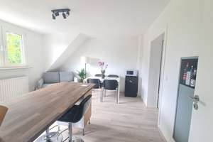 Kompakt geschnittene Wohnung in ruhiger Lage – Die vollständige Adresse der Immobilie erhältst du vom Anbieter., 42899 Großhülsberg, Remscheid – Vorschaubild 1
