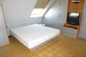 Klimatisierte Maisonette, möbliert, mit Dachterrasse, Garten & Stellplatz – Liedberger Weg 33, 40547 Lörick, Düsseldorf – Vorschaubild 21