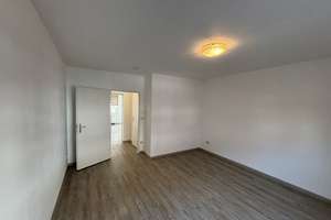 FÜR MAXIMAL ZWEI PERSONEN: IN 2017 RENOVIERTE 2-ZIMMER-WOHNUNG MIT WESTBALKON IN NBG.-WÖHRD – Schranke 16, 90489 Wöhrd, Nürnberg – Vorschaubild 13