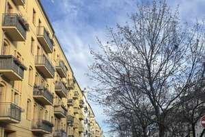 Sanierte Altbau-Maisonette Wohnung mit Top Ausstattung in Berlin-Friedrichshain – Die vollständige Adresse der Immobilie erhältst du vom Anbieter., 10249 Friedrichshain, Berlin – Vorschaubild 1