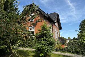 Wo Gemütlichkeit zu Hause ist - Einfamilienhaus in Ebersbach – Die vollständige Adresse der Immobilie erhältst du vom Anbieter., 2730 Ebersbach/Sachsen – Vorschaubild 5