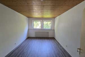 Geräumige 110m² Wohnung Feldmarkstr.80 in Gelsenkirchen – Feldmarkstraße 80, 45883 Feldmark, Gelsenkirchen – Vorschaubild 8