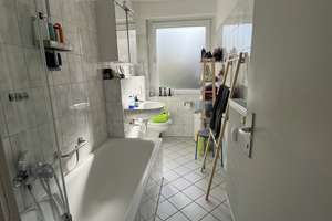 Charmante 2-Zimmer-Wohnung mit Einbauküche in attraktiver Lage – Flemingweg 1, 45130 Rüttenscheid, Essen – Vorschaubild 9