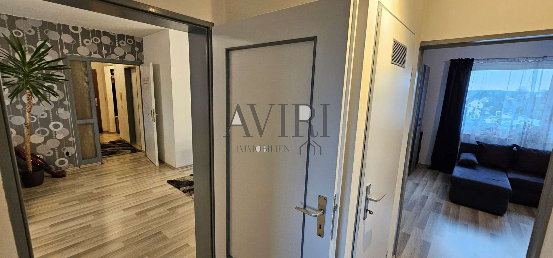 Immobilie in Memmelsdorf - Schöne 3-Zimmerwohnung inkl. Kfz-Stellplatz und Balkon mit Weitsicht - Bild 10