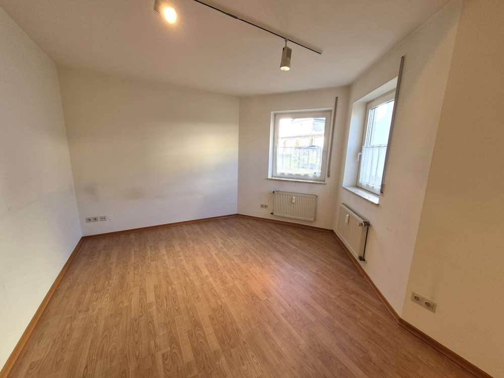 Immobilie in Traben-Trarbach - Traben: ETW in bester Wohnlage! 
3ZKB, 81 m² Wohnfläche, Balkon, Keller, Stellplatz! - Bild 8