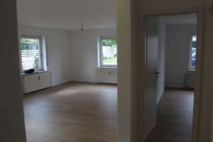 Neu Renovierte 2-Zimmer-Wohnung in Augsburg