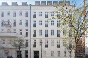 Sonnige 2-Zimmer-Altbauwohnung mit Terrasse im idyllischen Mitte-Kiez – Berlin – Vorschaubild 11
