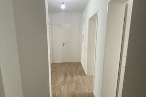 Naturnahes Wohnen und gleichzeitig zentral - Erstbezug nach Renovierung, Loggia, Lift – 30519 Döhren, Hannover – Vorschaubild 4