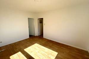 Attraktive 2-Zimmer-Wohnung mit zwei Balkonen – Die vollständige Adresse der Immobilie erhältst du vom Anbieter., 27568 Mitte, Bremerhaven – Vorschaubild 17