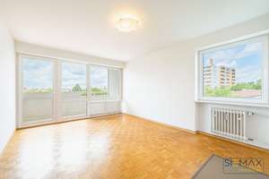 +++Stadtnähe & traumhafter Weitblick+++ Stilvolle 3-Zimmer-Wohnung mit Balkon in Alt-Moosach – Die vollständige Adresse der Immobilie erhältst du vom Anbieter., 80993 Alt-Moosach, München – Vorschaubild 1
