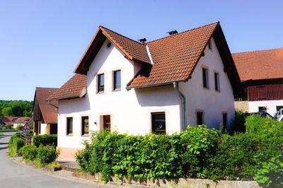 Klein aber fein - Einfamilienhaus mit Garage in Aufseß