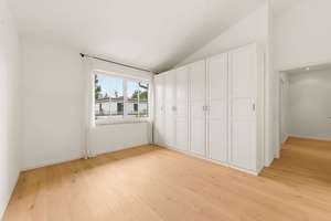 Penthouseflair: Hochwertig ausgestattete 3-Zimmer-Wohnung mit Dachterrasse in grüner Toplage – Die vollständige Adresse der Immobilie erhältst du vom Anbieter., 81479 Solln, München – Vorschaubild 4