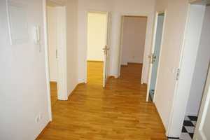 WG-geeignete 3-Zimmer DG-Wohnung mit Loggia nahe Lene-Voigt-Park – Eilenburger Straße 27, 4317 Leipzig – Vorschaubild 9