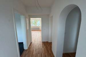 zentral gelegene 2-Zimmerwohnung – Schwarzenberger Straße 29, 47226 Rheinhausen-Mitte, Duisburg – Vorschaubild 4