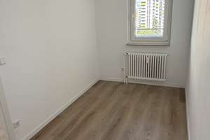 Modernisierte 1,5-Zi-Wohnung mit Teil Skylineblick – Erstbezug nach Sanierung - alles Neu – 60528 Niederrad, Frankfurt am Main – Vorschaubild 11