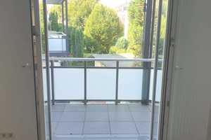 Modernisierte 3-Raum Wohnung mit Balkon und 2 Bädern in Rüttenscheid – Emilienstraße 34, 45128 Essen – Vorschaubild 2