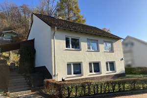 Freistehendes 1-2 Familienhaus im Herzen von Trendelburg – Die vollständige Adresse der Immobilie erhältst du vom Anbieter., 34388 Trendelburg – Vorschaubild 1